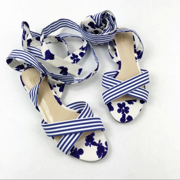 Blue & White CAbi Womens Watercolor Tied-Up Sandal Size 8 & 10 NEW - Picture 2 of 4